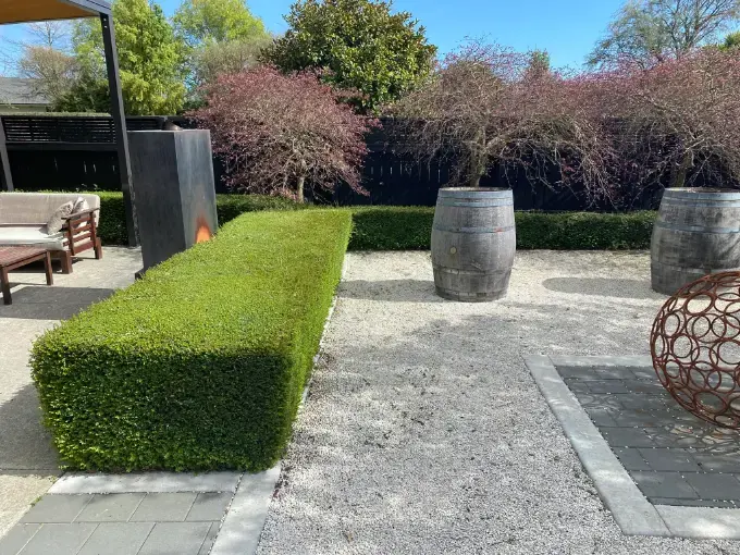 Amberley lawn and garden project 19