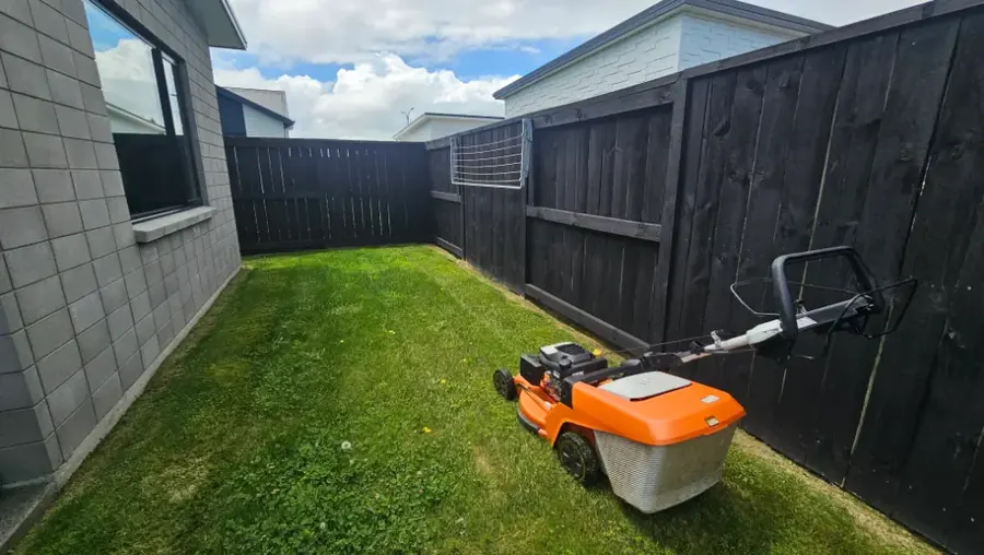 Lawn mowing and edging service in Amberley